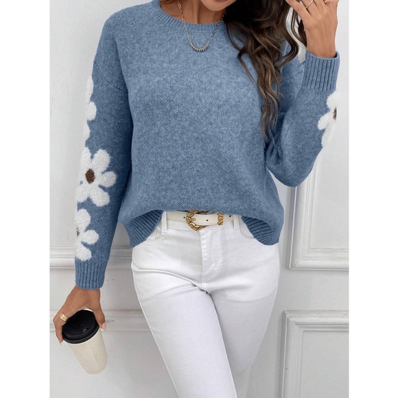 Blue Pullover Sweater Knit Flower Textured Button Front - Picture 6 of 7